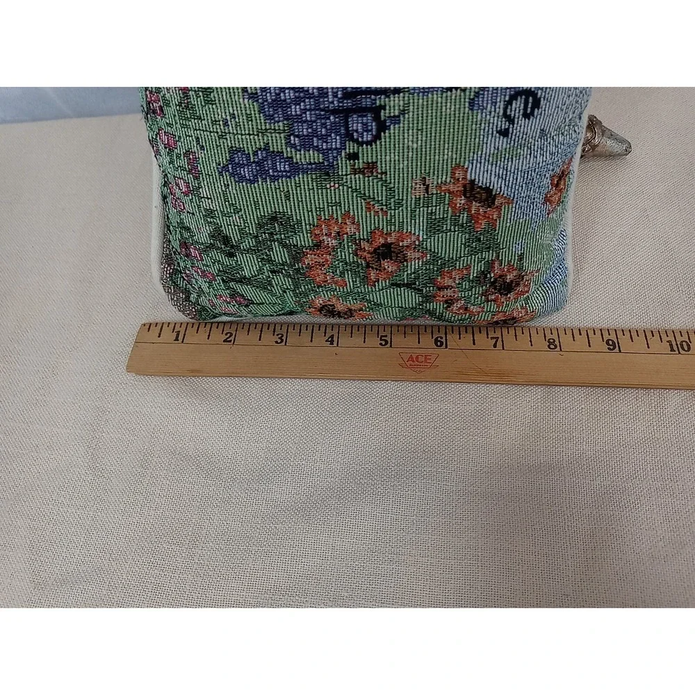 VTG Garden Tapestry Throw Pillow Sow‎ Love Gather Friendship Floral Bunny Rabbit